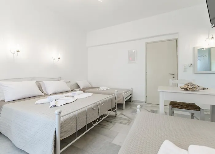 Katerina Babis 3* Agios Prokopios (Naxos)