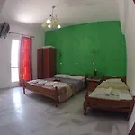 Katerina Babis Lägenhetshotell Agios Prokopios (Naxos)