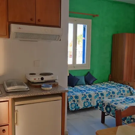 Katerina Babis 3* Agios Prokopios (Naxos)