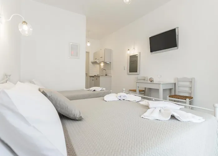 Katerina Babis Aparthotel