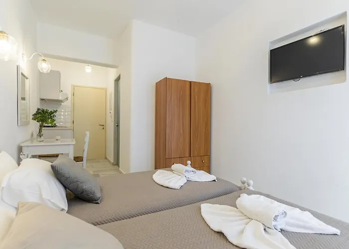 Katerina Babis Aparthotel